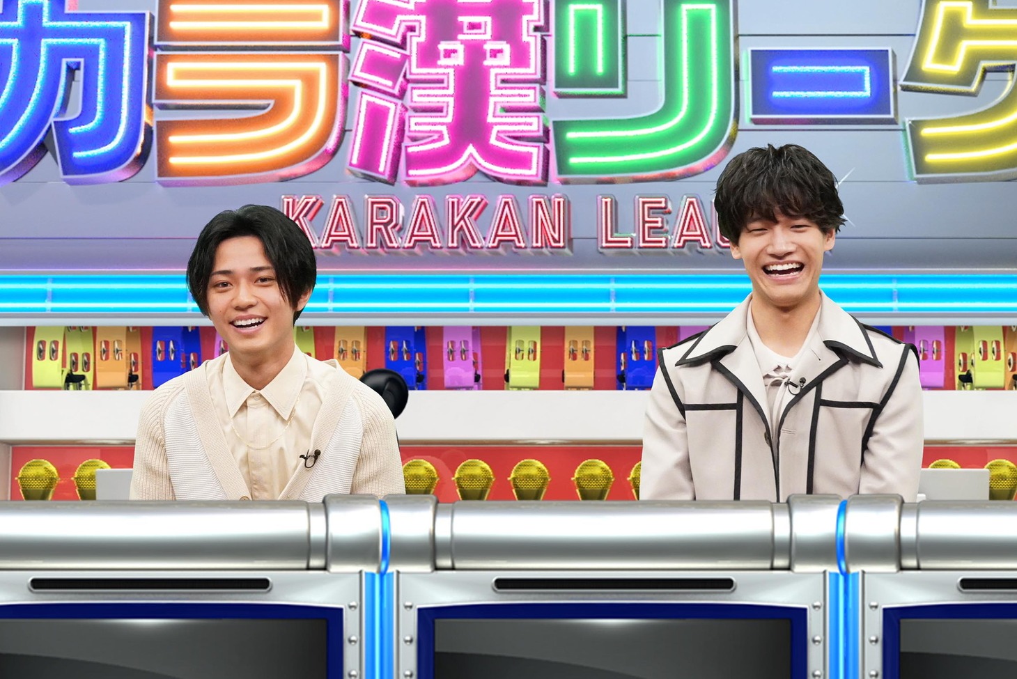 （左から）永瀬廉、佐野晶哉。(c)フジテレビ