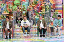「アメトーーク！」の「もっとホメて！キャベツ芸人」回に出演する（前列左から）博多華丸、ケンドーコバヤシ、ドランクドラゴン塚地、FUJIWARA藤本と、笑い飯（後列）。(c)テレビ朝日