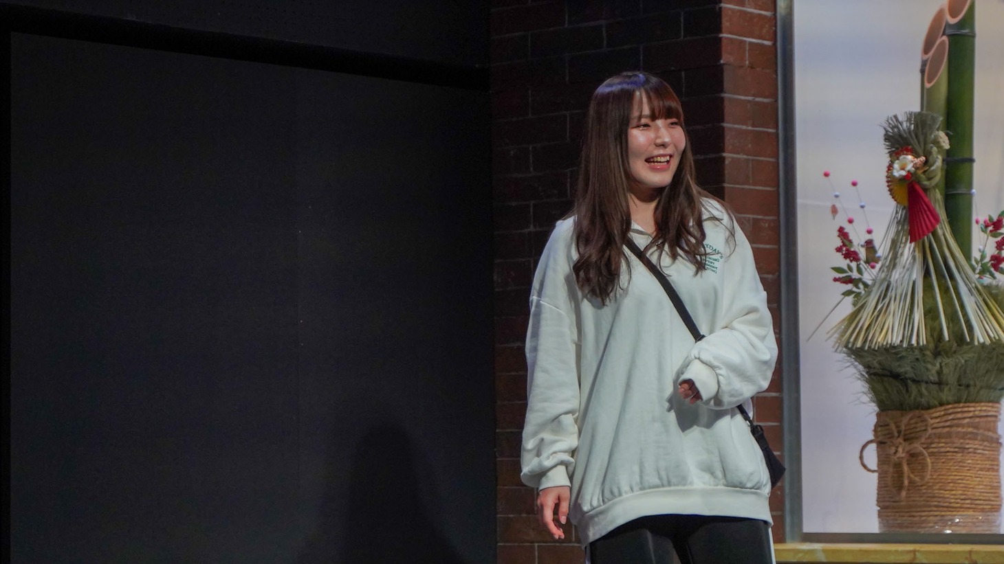 ダウ90000 第3回本公演「ずっと正月」より。