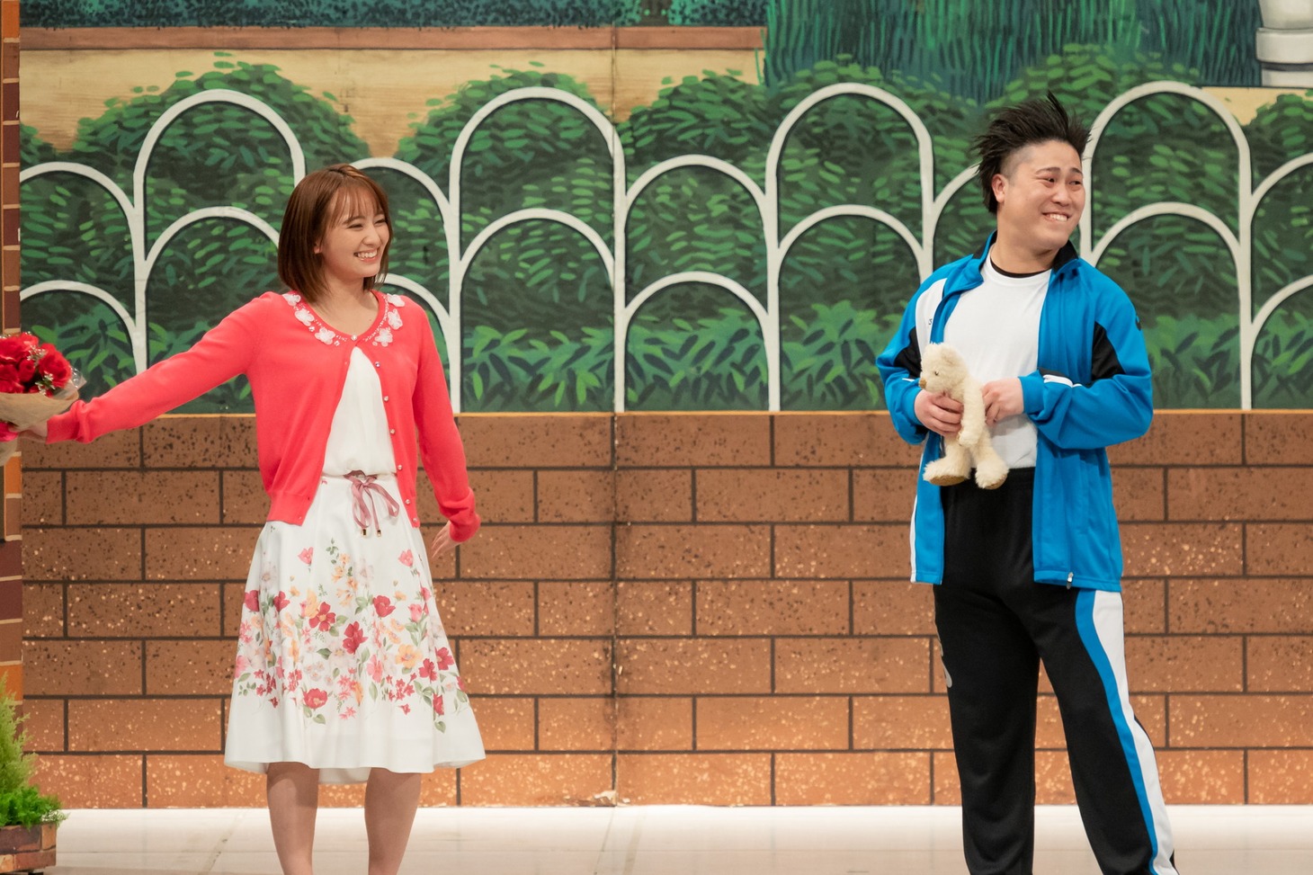 「オールスター即興LIVEコメディ アドリバー」より。(c)読売テレビ