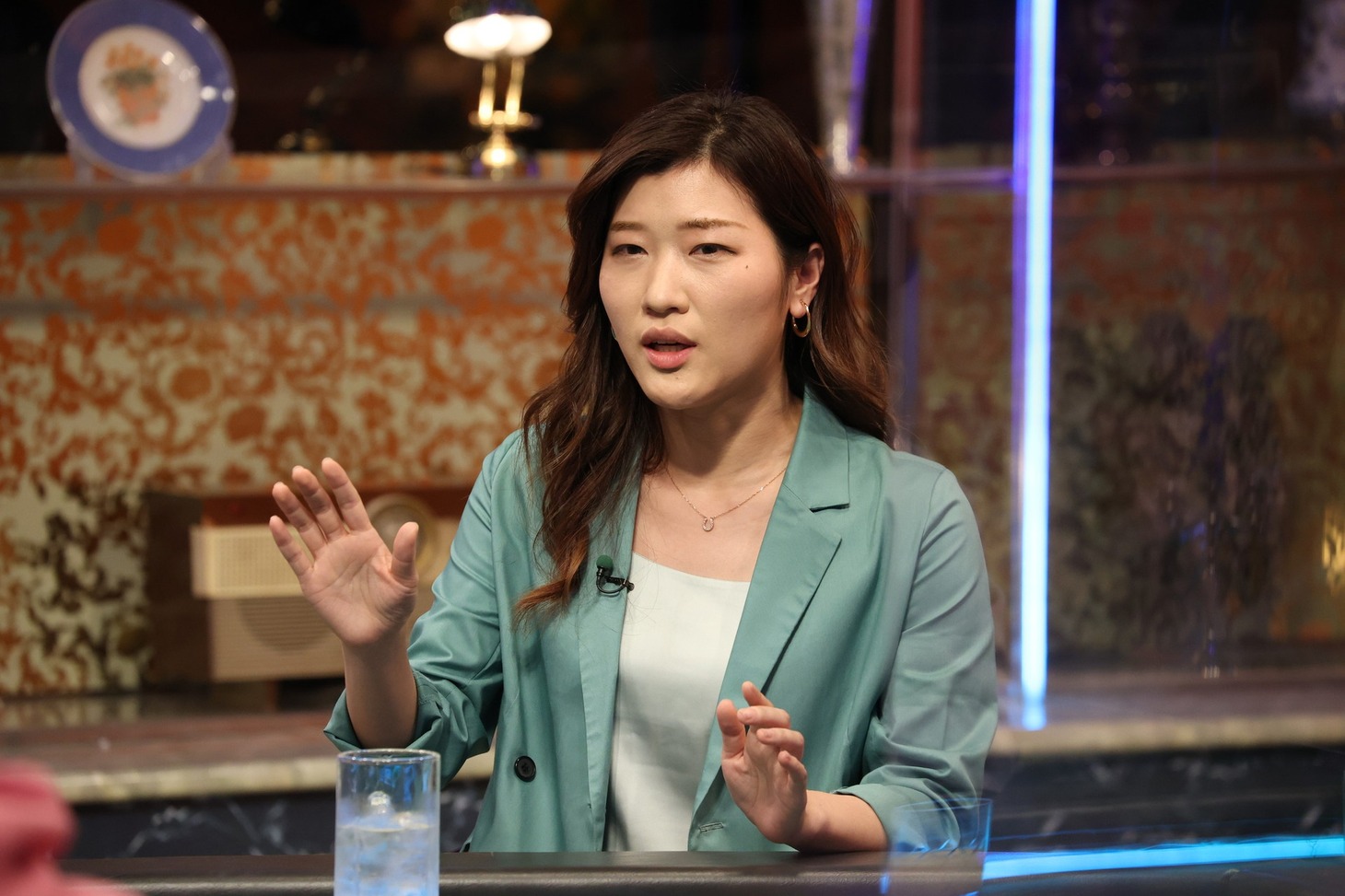 「人志松本の酒のツマミになる話」に出演するヒコロヒー。(c)フジテレビ