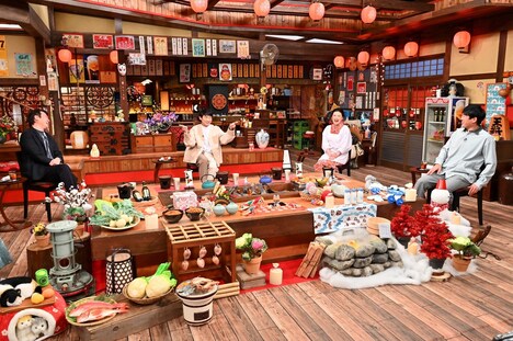 （左から）加藤浩次、NON STYLE石田、島崎和歌子、劇団ひとり。(c)TBS