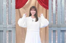 アンタッチャブル柴田と大喜利対決を行う生見愛瑠。