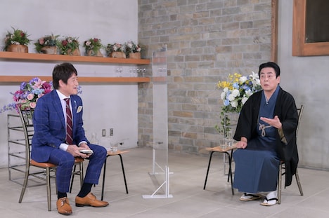 「インタビュアー林修」の様子。