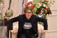 ロンドンブーツ1号2号・田村淳 (c)フジテレビ