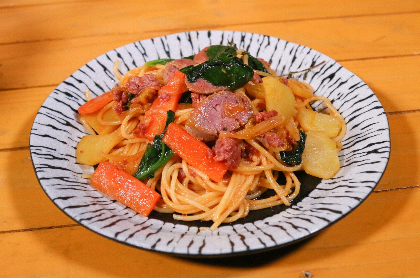 マンガリッツァ豚を使った料理。(c)日本テレビ