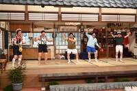 （左から）バナナマン、サンドウィッチマン、かまいたち山内。(c)TBS