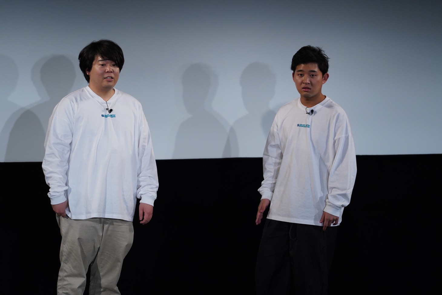 左から宮下草薙・草薙、四千頭身・後藤。