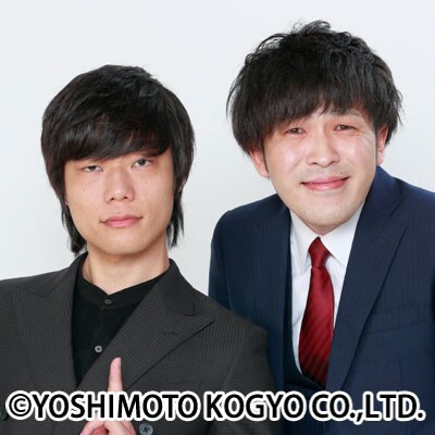 9番街レトロ。右がなかむらしゅん、左が相方の京極。