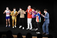 ビックスモールンになろうとする一同。