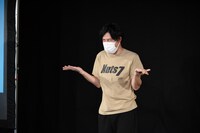 夢屋まさるになりきっている途中にアクセルホッパーになってしまったオジンオズボーン篠宮。