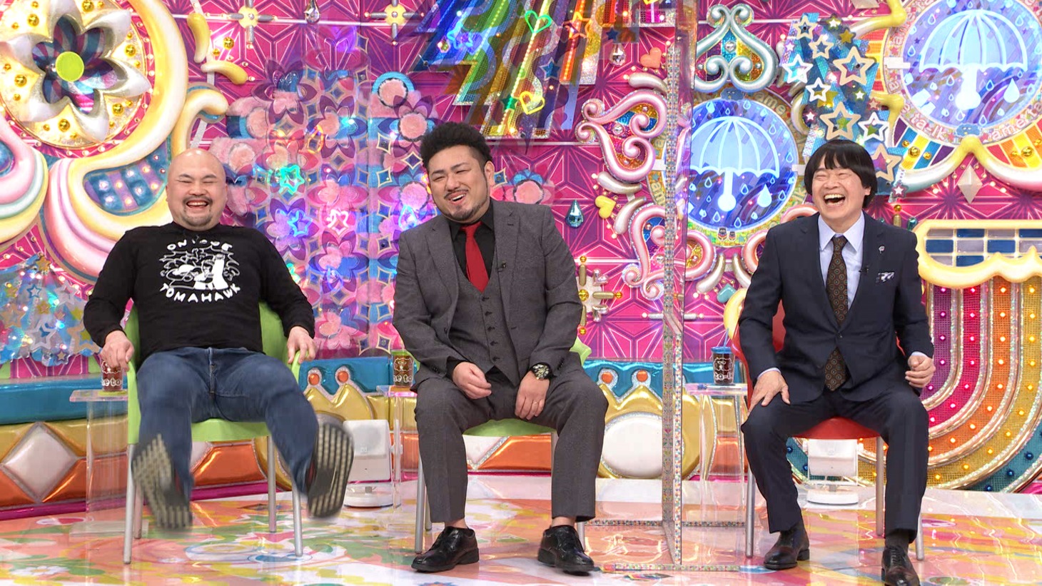 鬼越トマホークと蛍原徹。(c)テレビ朝日