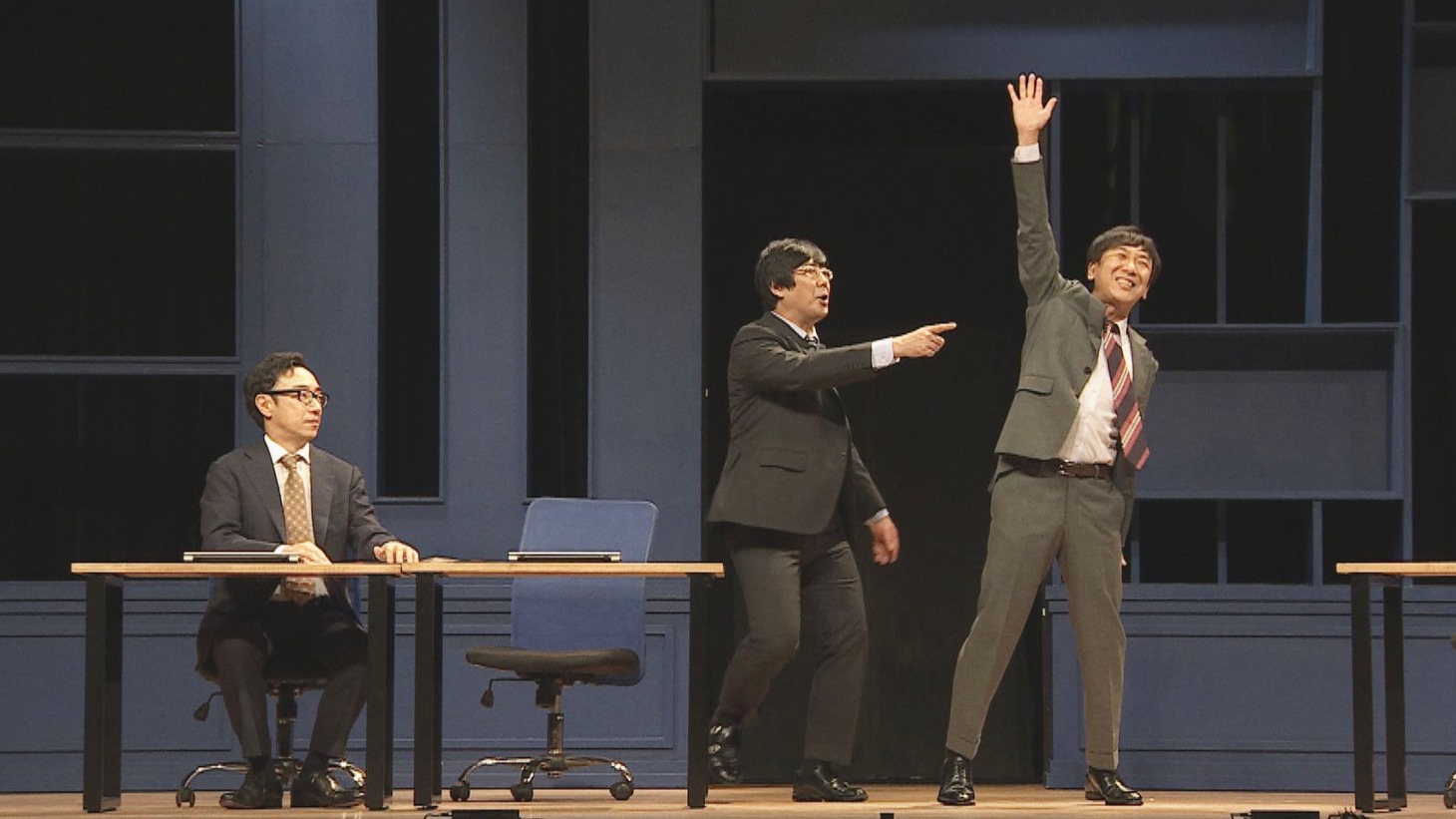 東京03のBlu-ray＆DVD「第23回東京03単独公演『ヤな因果』」に収録される「スイッチ」のワンシーン。