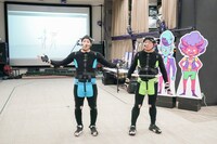 「ヘルピポ！」制作現場の様子。