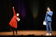 MCを務めたのはゆにばーす。