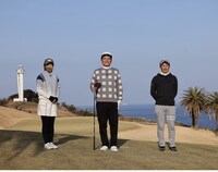 （左から）大江香織プロ、千鳥ノブ、佐藤賢和。(c)フジテレビ