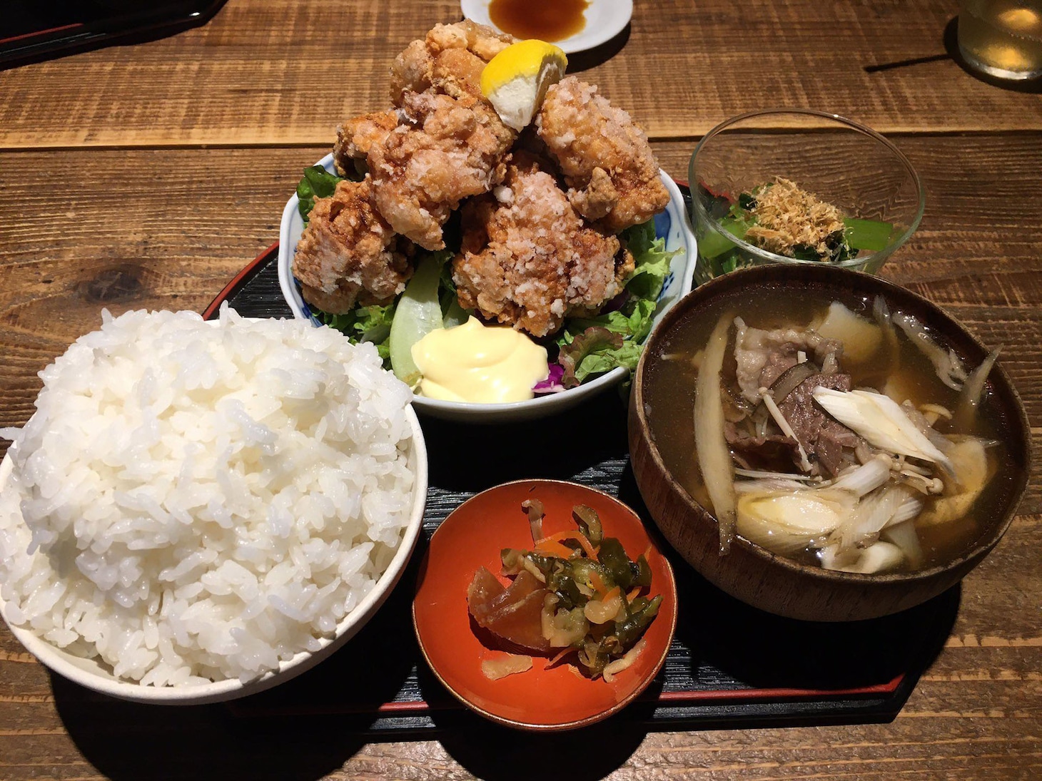 鶏からあげ定食 もぐら盛り