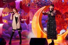 （左から）荒牧陽子、紺野ぶるま。(c)フジテレビ