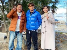 さまぁ～ずと田中瞳アナウンサー。