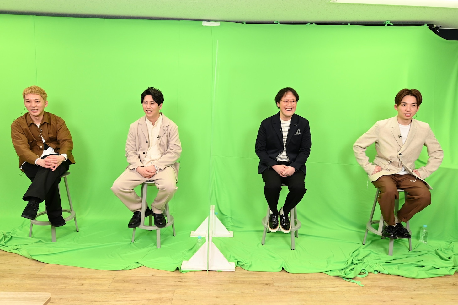 左からニューヨーク、アインシュタイン。(c)読売テレビ