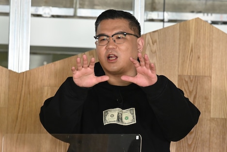 シソンヌ長谷川 (c)ABCテレビ