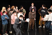 イワクラの涙に続いて「脚が痛ーい」と泣く、ダイヤモンド野澤。