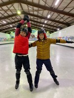 サンシャイン池崎とアイデンティティ田島。(c)TBS