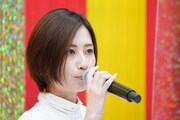 「くすぶり娘with東京のお父ちゃん 涙涙の号泣歌合戦」の様子。