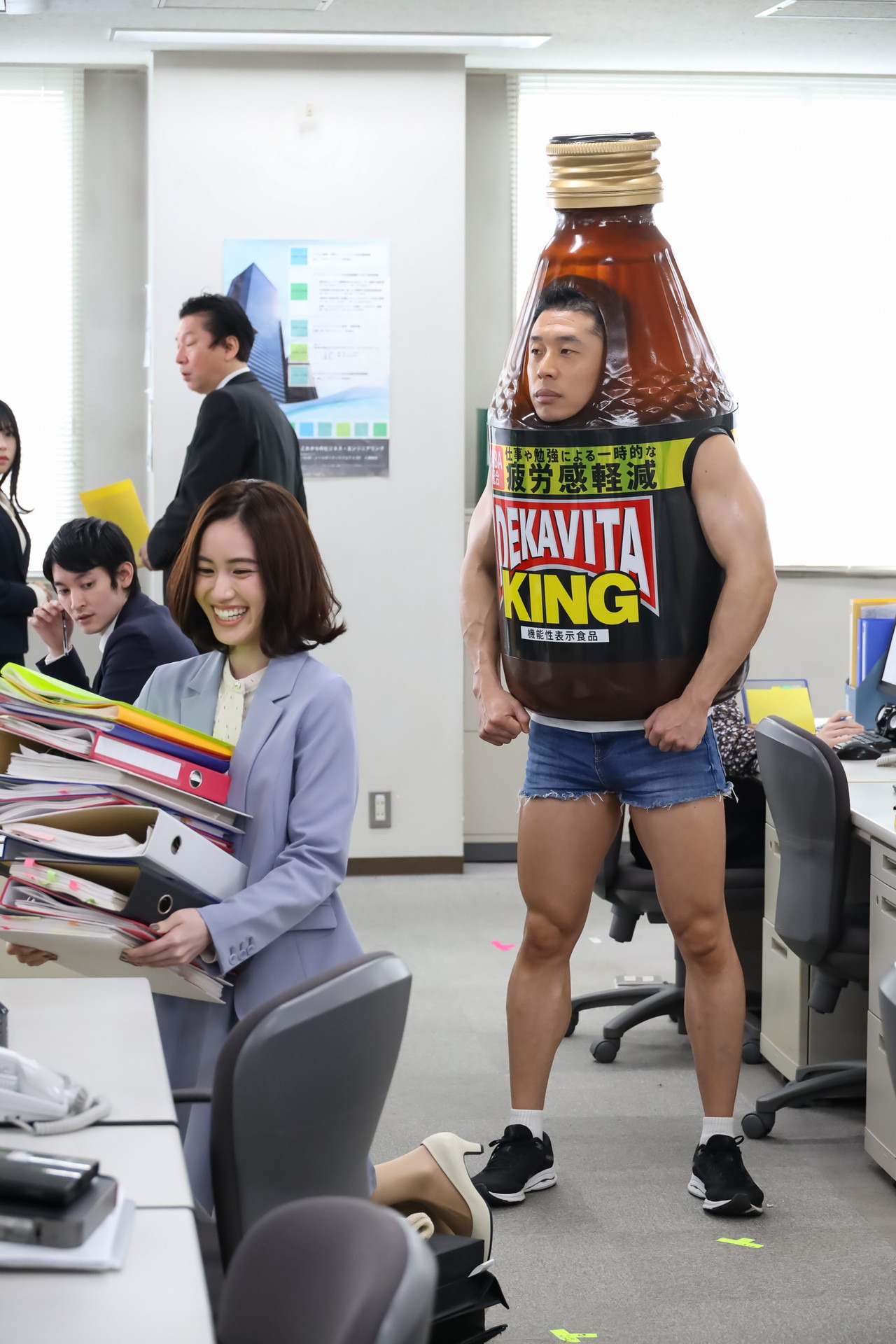 WebCM「連続パワー劇場 『でかびたきんぐ君』」撮影中の様子。