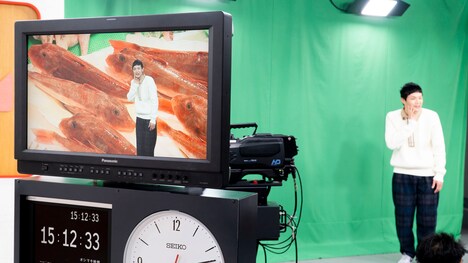 リポートに挑戦するもう中学生。