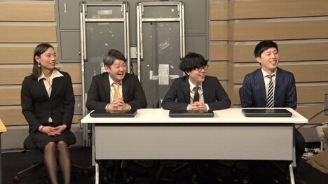 番組内でユニットを組む(左から)ダニエルズ、フランスピアノ。(c)TBS