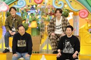 (前列左から)月亭八方、今田耕司と、アインシュタイン(後列)。(c)ABCテレビ