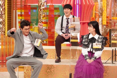 （左から）モグライダー芝、オズワルド畠中、島谷ひとみ。(c)フジテレビ