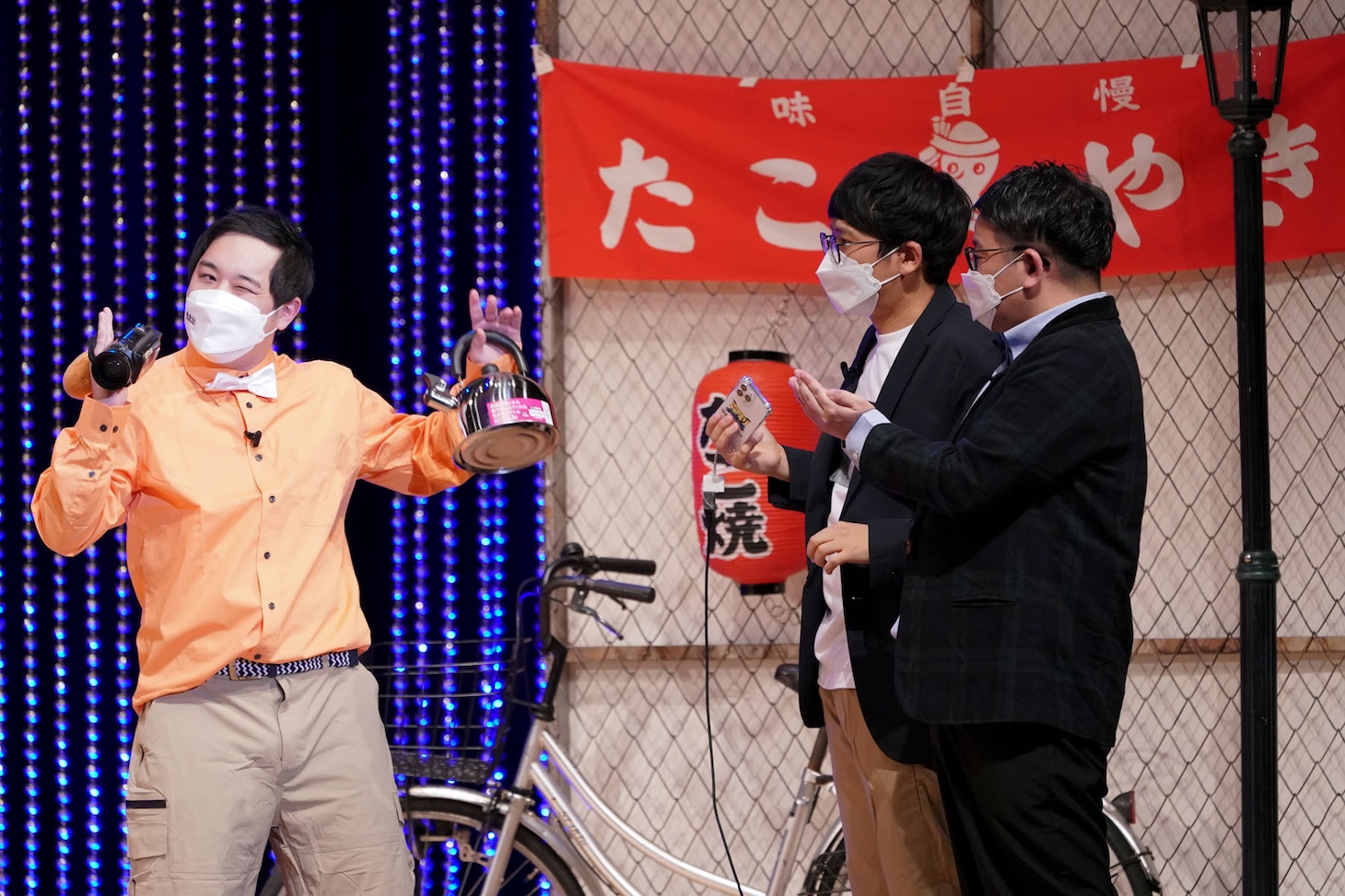 「M-1グランプリ」準決勝の結果発表に乱入者が登場。