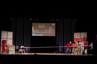 見取り図・盛山が強いため、1対5で綱引きを行う。