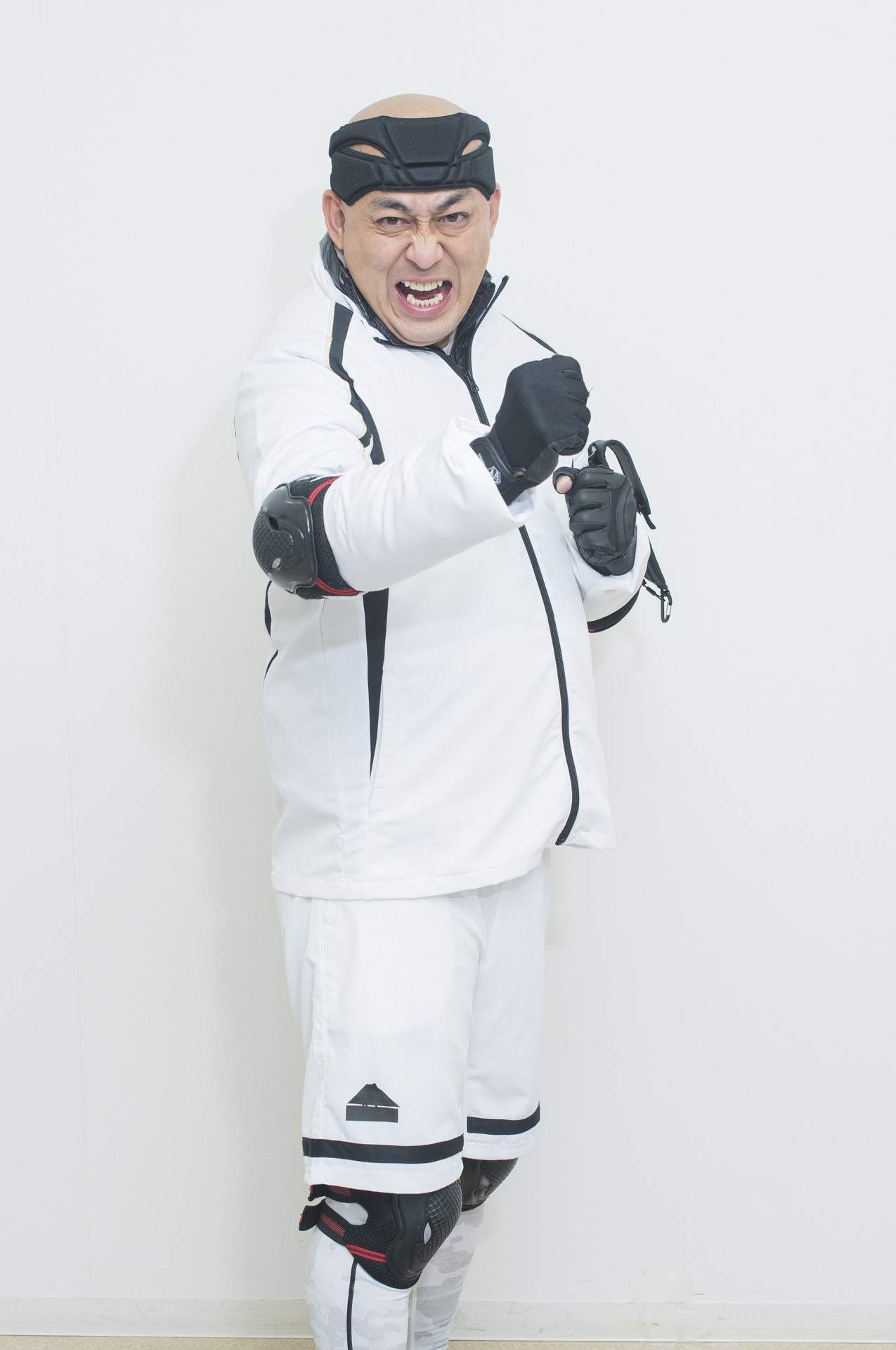 「逃走中～ハンターと偽ハンター～」に出演する錦鯉・長谷川。(c)フジテレビ