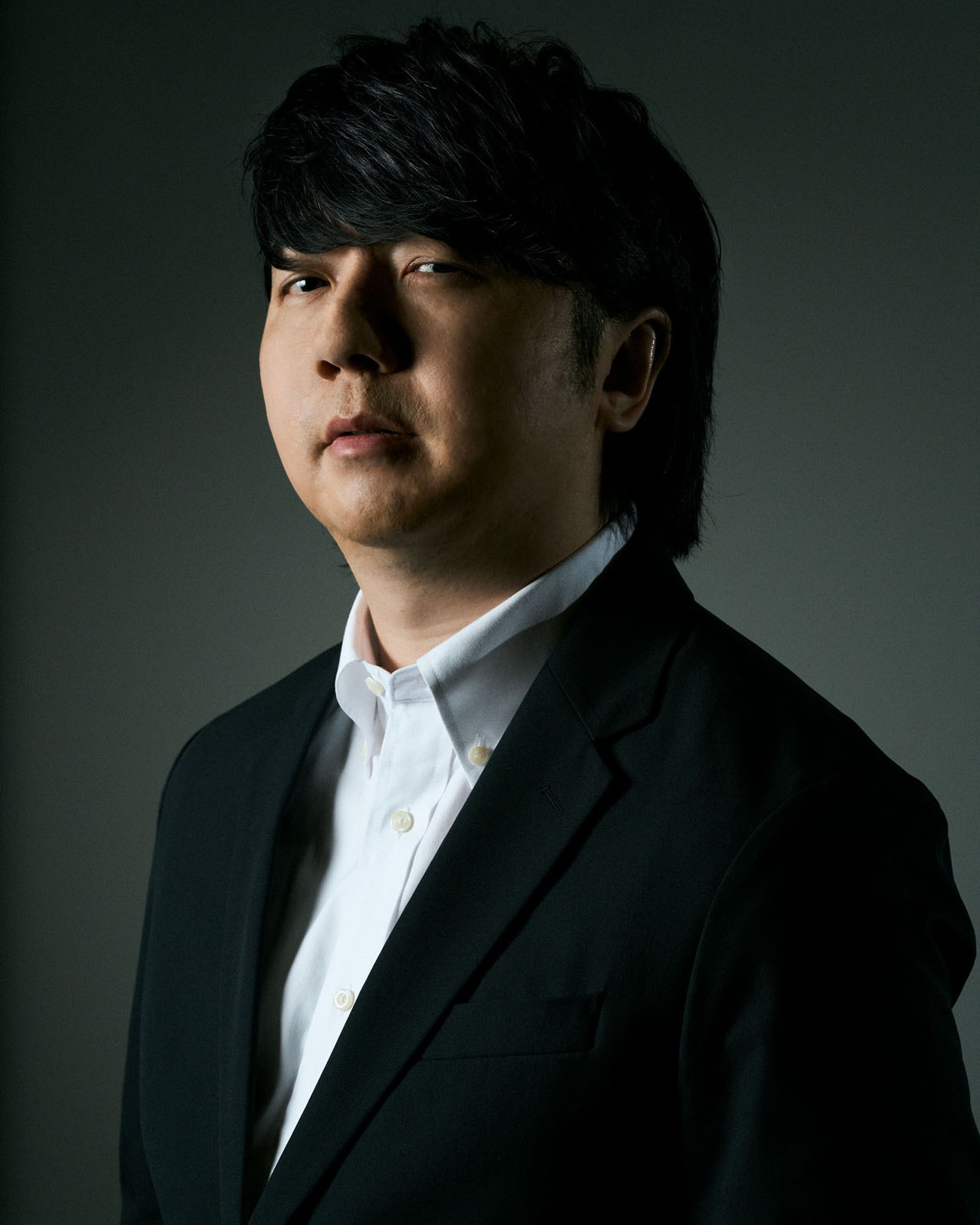 黒髪になった三四郎・相田。