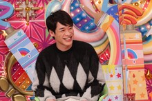 「絵心あるゲスト」として出演する麒麟・川島。(c)テレビ朝日