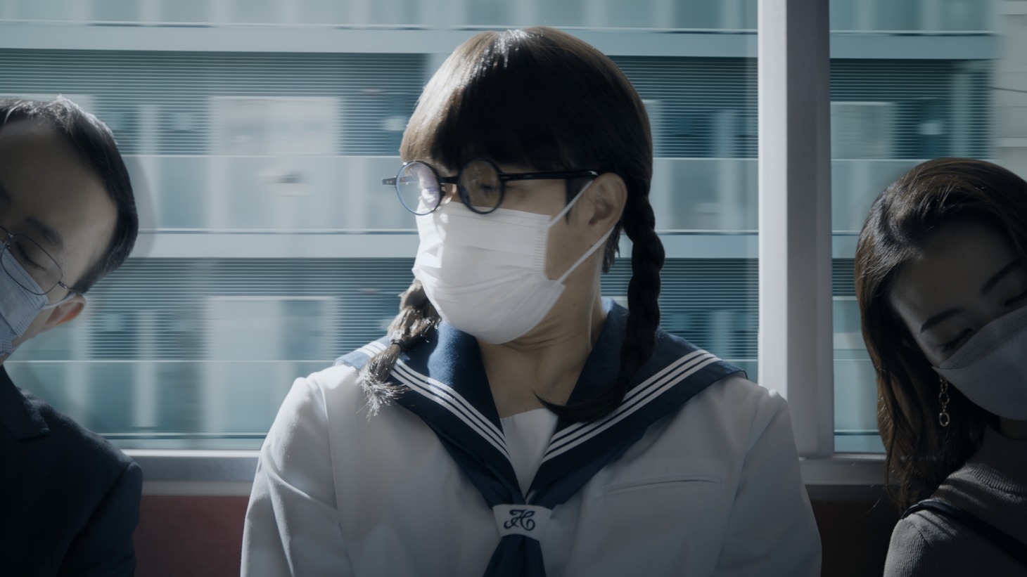 Web動画「レモスポイズン」編より。