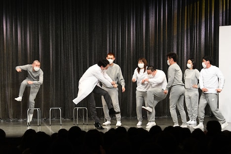 「今のお話、コントで見せてもらえる？」の様子。