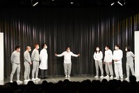 「今のお話、コントで見せてもらえる？」の様子。