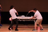 「シマッシュレコードの歌声を邪魔するな」のコーナーの様子。