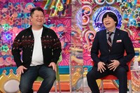 ブラックマヨネーズ小杉と蛍原徹。(c)テレビ朝日