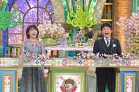 左から清水麻椰（MBSアナウンサー）、浜田雅功。