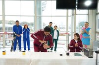 スリムクラブ真栄田＆有紗夫妻 (c)中京テレビ