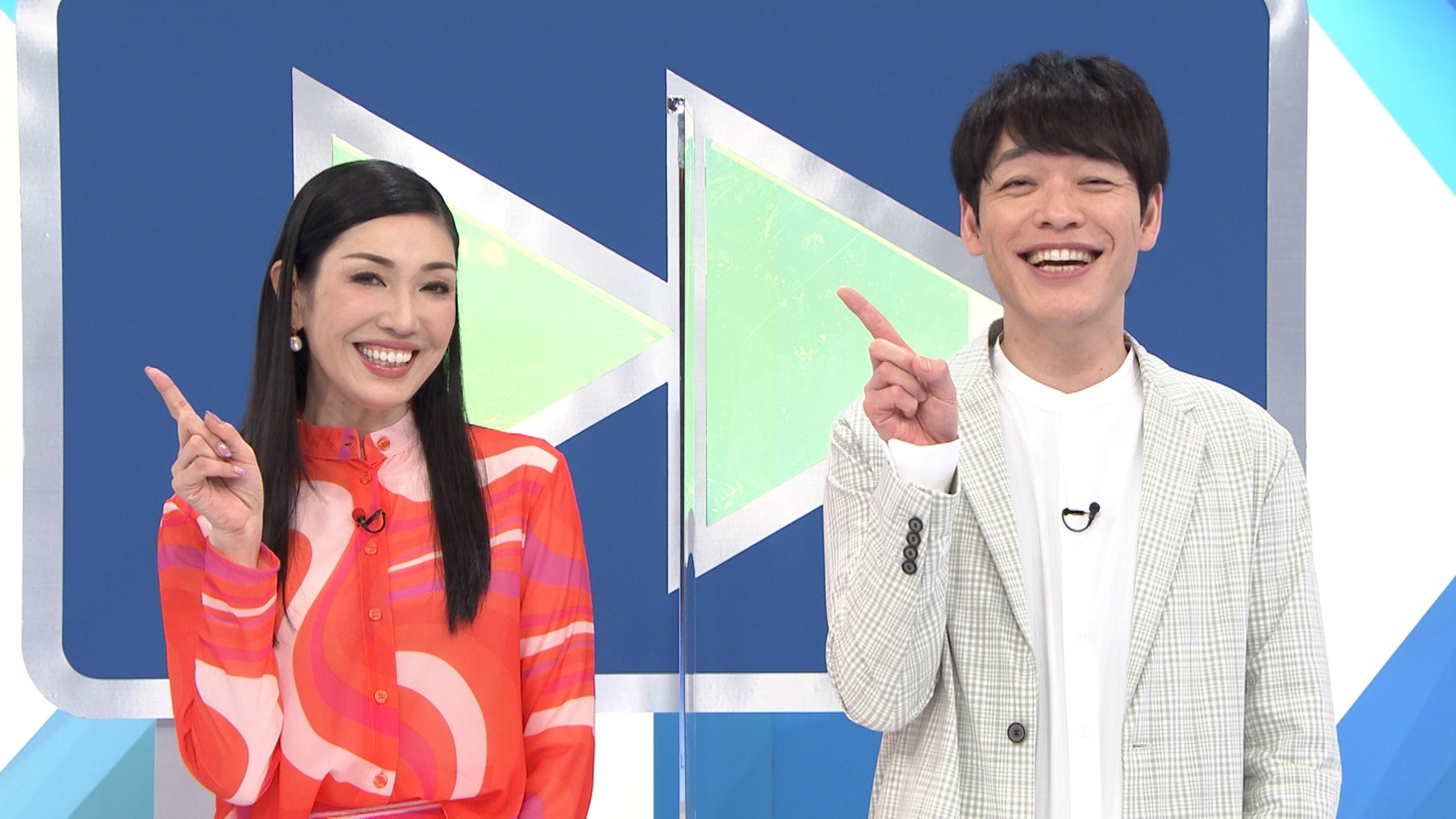 MCのアンミカと麒麟・川島。(c)テレビ朝日
