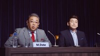 CM「記者会見」編より。