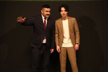 幕間SPに出演したデニス。