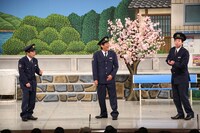 「伝説の一日」の4公演目「さんまの駐在さん」のワンシーン。