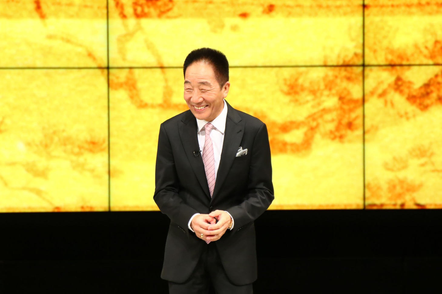 中田カウス